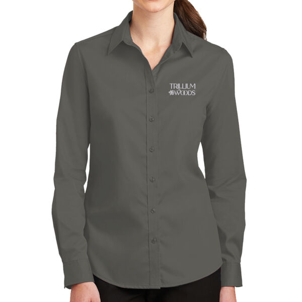 Trillium Woods Embroidered - Wrinkle Resistant Button Down Thumbnail